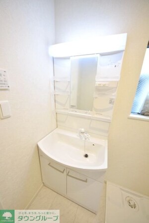 ナリトモ仁戸名B棟の物件内観写真